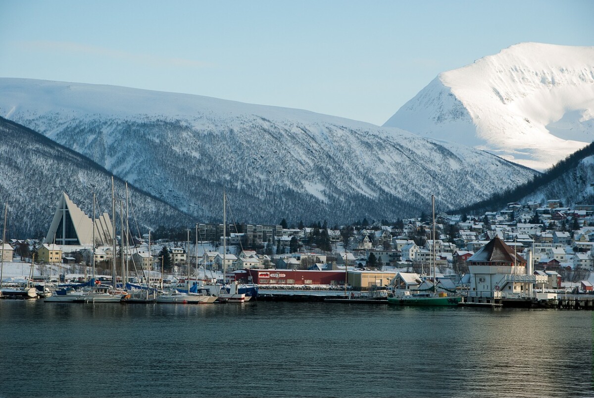 Tromsø Ishavskatedralen